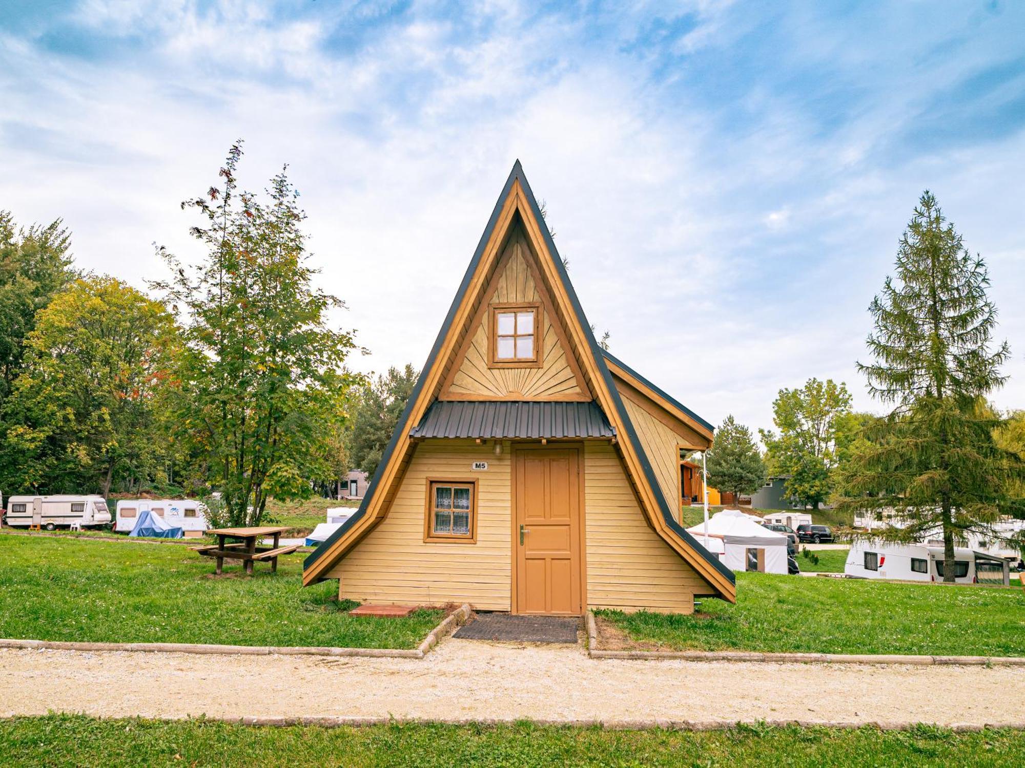 Sulistrowice Sulicamp Kompleks Wypoczynkowy מראה חיצוני תמונה