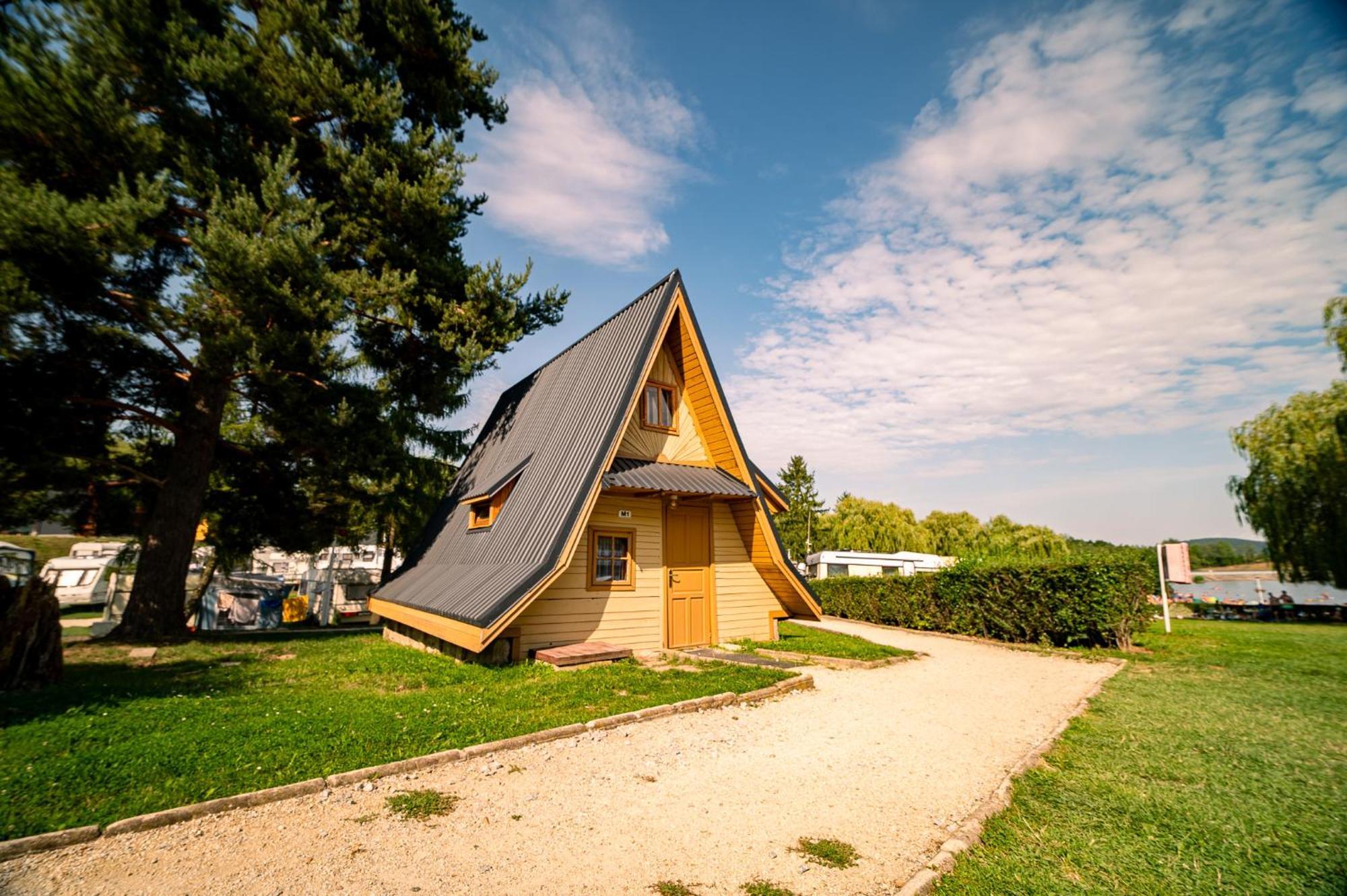 Sulistrowice Sulicamp Kompleks Wypoczynkowy מראה חיצוני תמונה